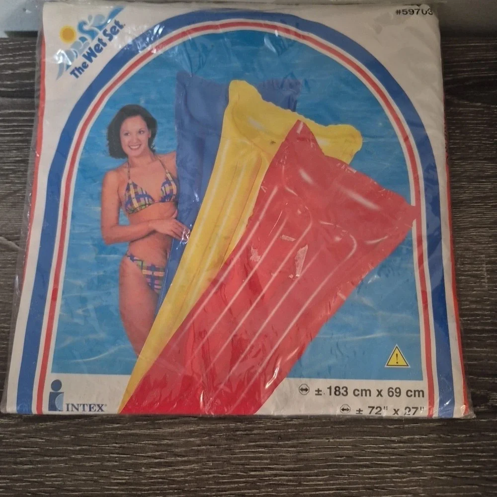 Vintage Inflatable Air Mat The Wet Set 72